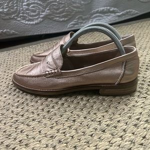 Sperry seaport penny loafer